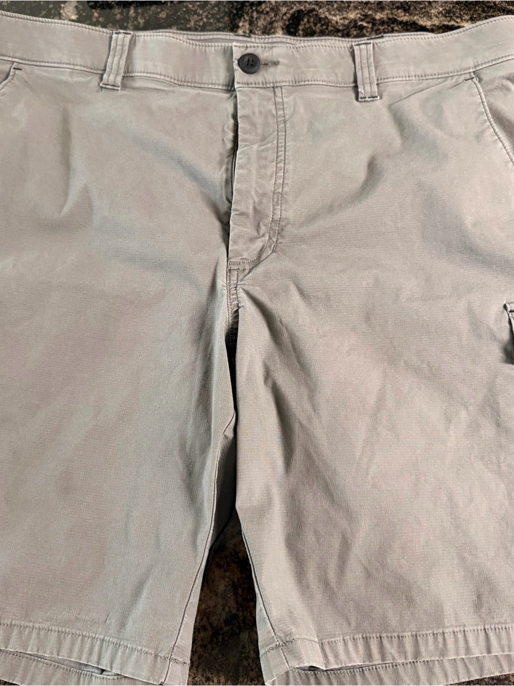 Haggar Light Gray Men's Cargo Shorts